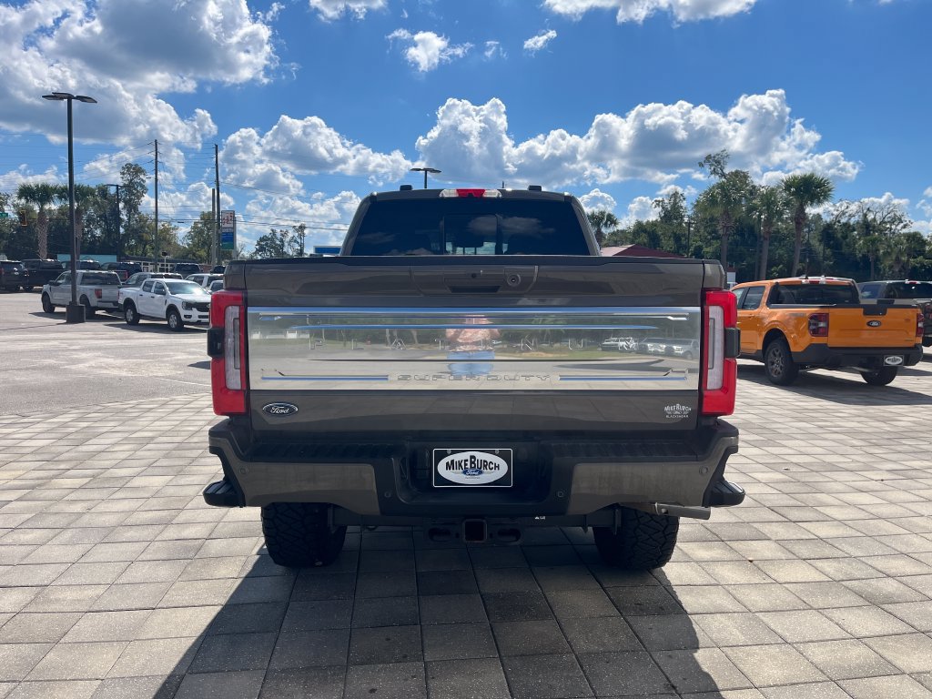 Used 2026 Ford F350 Platinum w/ Platinum Plus Package AWD/4WD image 5