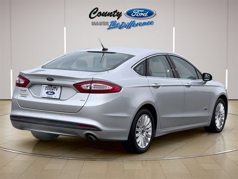 Used 2014 Ford Fusion Energi SE image 7