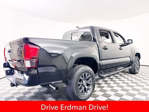 Used 2023 Toyota Tacoma SR5 w/ Technology Package AWD/4WD image 23