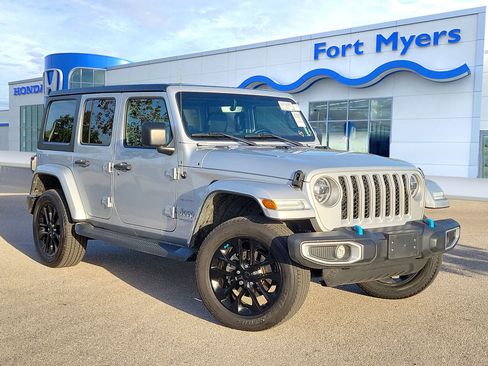 Used 2022 Jeep Wrangler Unlimited Sahara w/ Cold Weather Group image 1