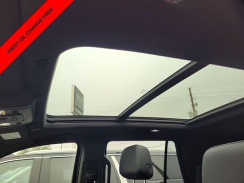Used 2023 Chevrolet Tahoe Z71 AWD/4WD image 24