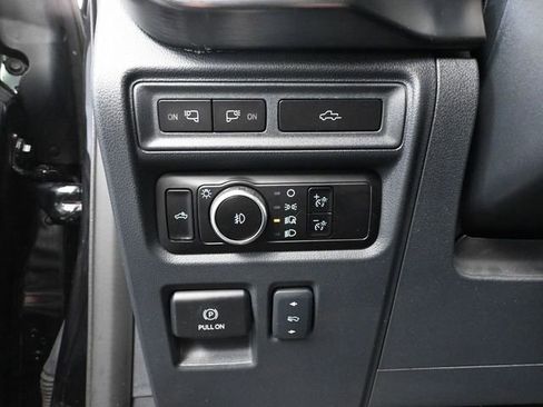 Used 2023 Ford F150 Lariat w/ Equipment Group 502A High image 36