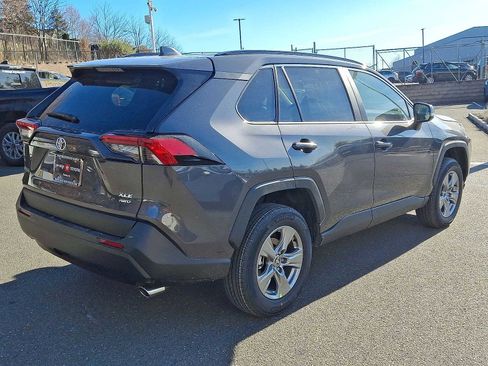 New 2025 Toyota RAV4 XLE image 18