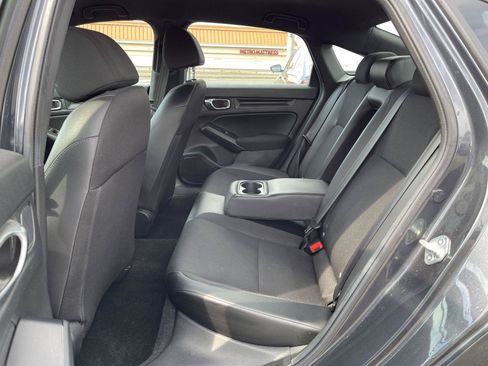 Used 2025 Honda Civic Sport image 13