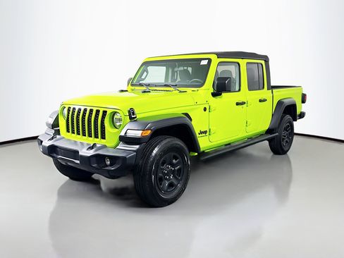 Used 2021 Jeep Gladiator Sport AWD/4WD image 4