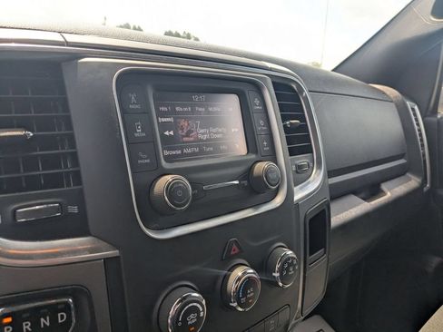 Used 2024 RAM 1500 Warlock RWD image 24
