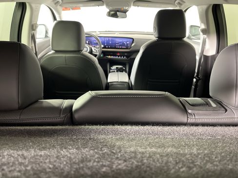 Used 2025 Buick Envision Sport Touring image 15