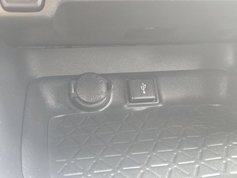Used 2022 Toyota RAV4 XLE Premium FWD image 22