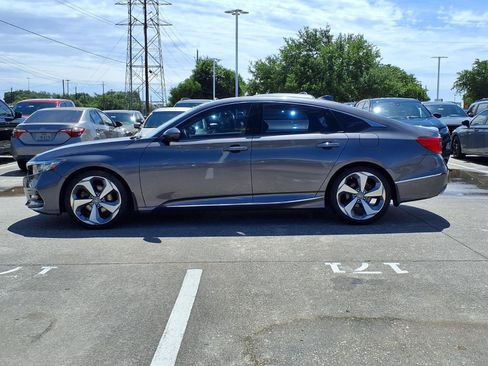 Certified 2018 Honda Accord Touring image 22