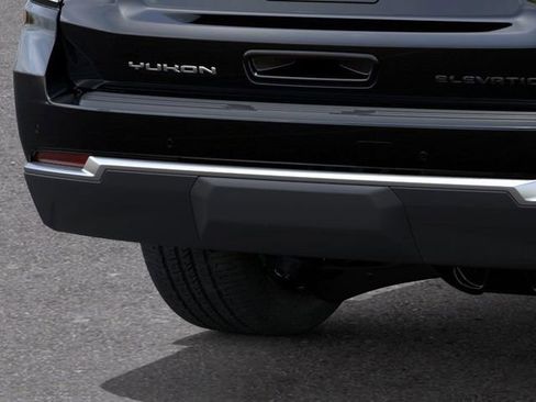 New 2026 GMC Yukon Elevation image 14