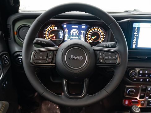 New 2026 Jeep Gladiator Mojave AWD/4WD image 14