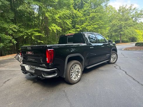 Used 2019 GMC Sierra 1500 Denali w/ Denali Ultimate Package AWD/4WD image 4