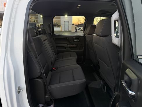 Used 2017 GMC Sierra 2500 SLE image 31