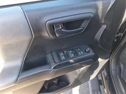 Used 2021 Toyota Tacoma SR w/ SR Convenience Package image 21