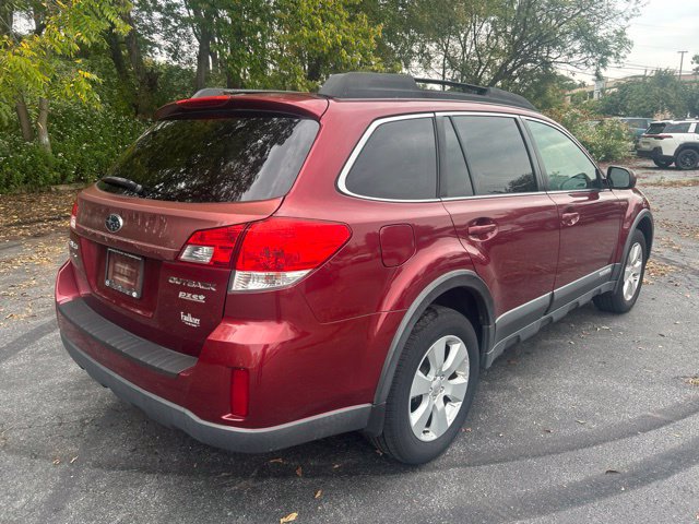 Used 2011 Subaru Outback 2.5i Premium AWD/4WD image 3