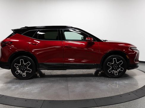 Certified 2024 Chevrolet Blazer RS w/ Driver Confidence II Package AWD/4WD image 9