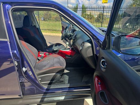 Used 2017 Nissan Juke SV w/ Technology Package image 19