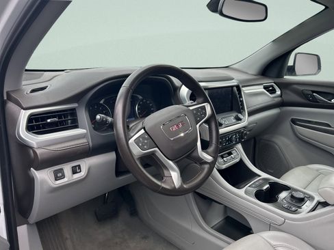 Used 2023 GMC Acadia SLT image 22