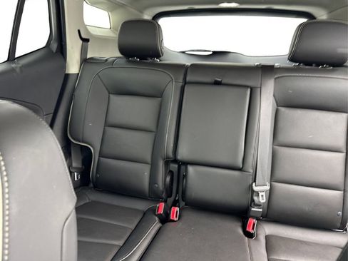 Used 2018 GMC Terrain Denali w/ Advanced Safety Package image 13