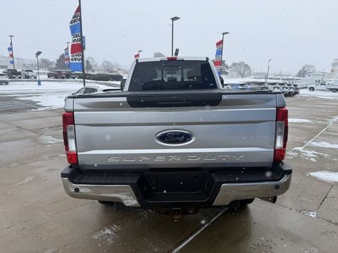 Used 2019 Ford F350 XLT w/ XLT Value Package image 4