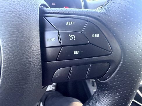 Used 2018 Dodge Durango SXT w/ Quick Order Package 2BB AWD/4WD image 7