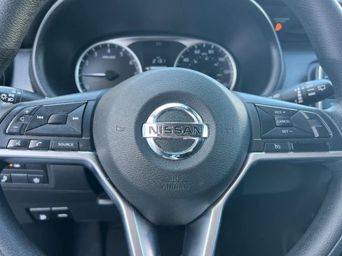 Used 2021 Nissan Kicks S image 26