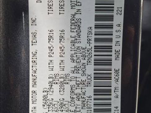 Used 2020 Toyota Tacoma SR5 image 24