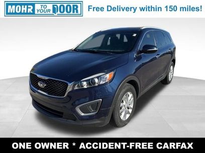 Used 2016 Kia Sorento LX w/ LX Convenience Package