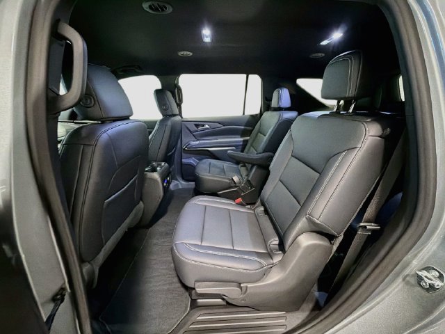 Certified 2026 Chevrolet Traverse LT w/ Midnight/Sport Edition FWD image 22