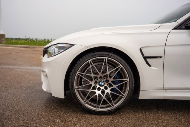 Used 2018 BMW M3 RWD image 12