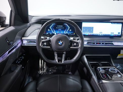 Used 2024 BMW 740i xDrive w/ Premium Package 2 AWD/4WD image 11