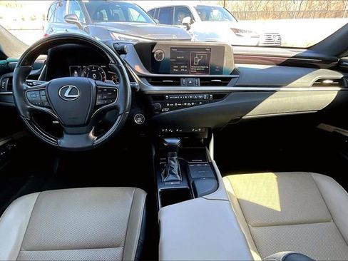 Used 2020 Lexus ES 350 w/ Premium Package image 7