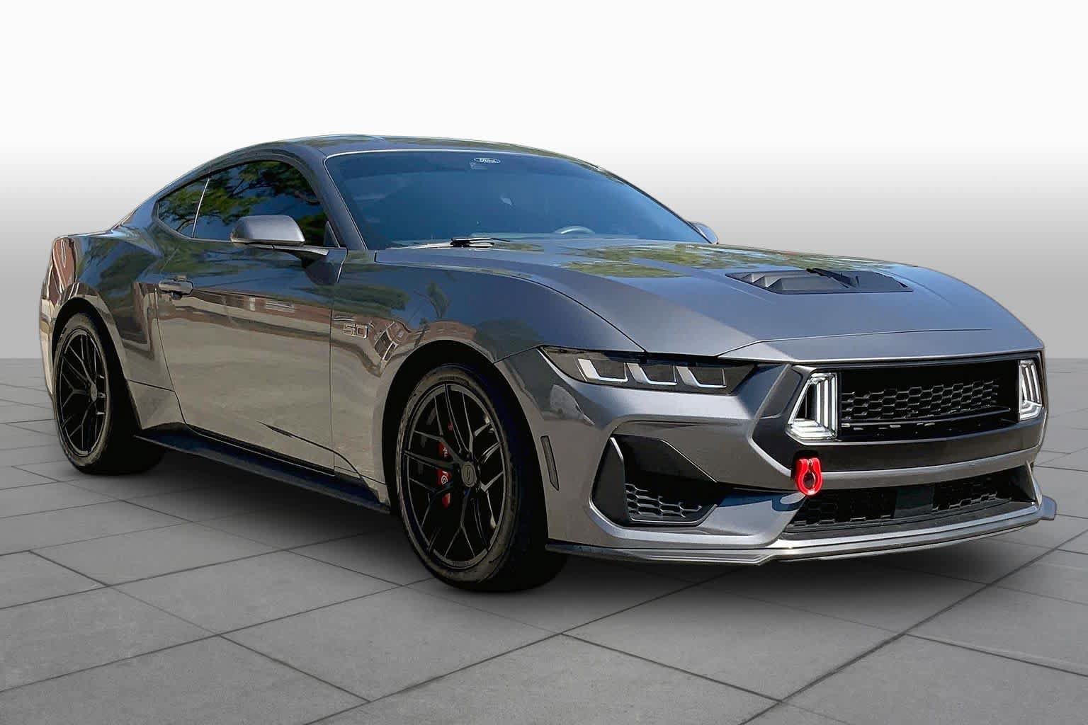 Used 2024 Ford Mustang GT Premium w/ GT Performance Package RWD image 3