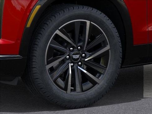 New 2026 Cadillac Vistiq Sport w/ LPO, Floor Liner Package image 9