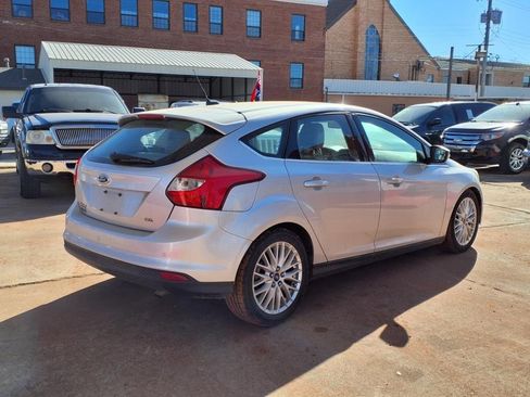Used 2012 Ford Focus SEL image 6
