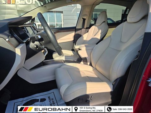 Used 2017 Tesla Model X 100D AWD/4WD image 8