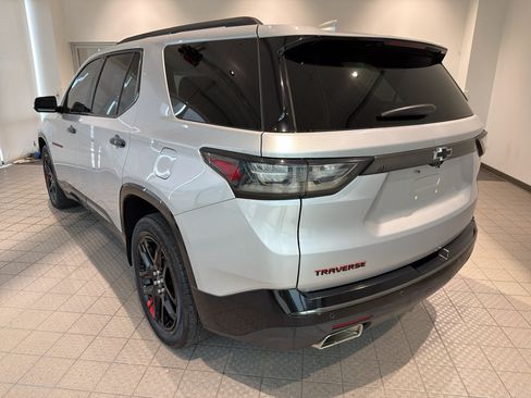 Used 2019 Chevrolet Traverse Premier w/ Redline Edition FWD image 3