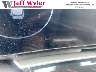 Used 2025 Kia Carnival SX Prestige video 1