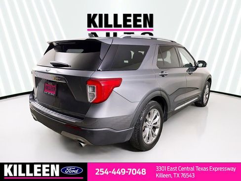 Used 2022 Ford Explorer Limited w/ Equipment Group 301A image 8