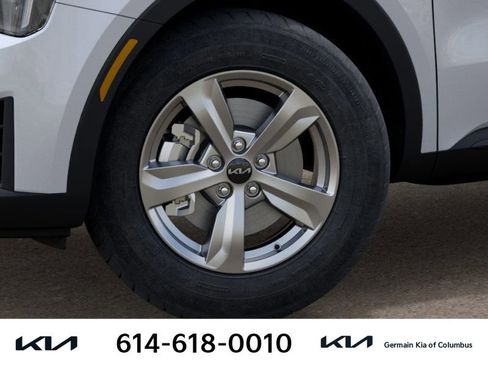 New 2026 Kia Sorento LX image 12