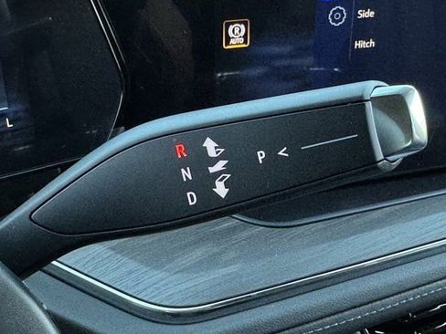 New 2026 Chevrolet Suburban LT w/ Comfort Package image 17