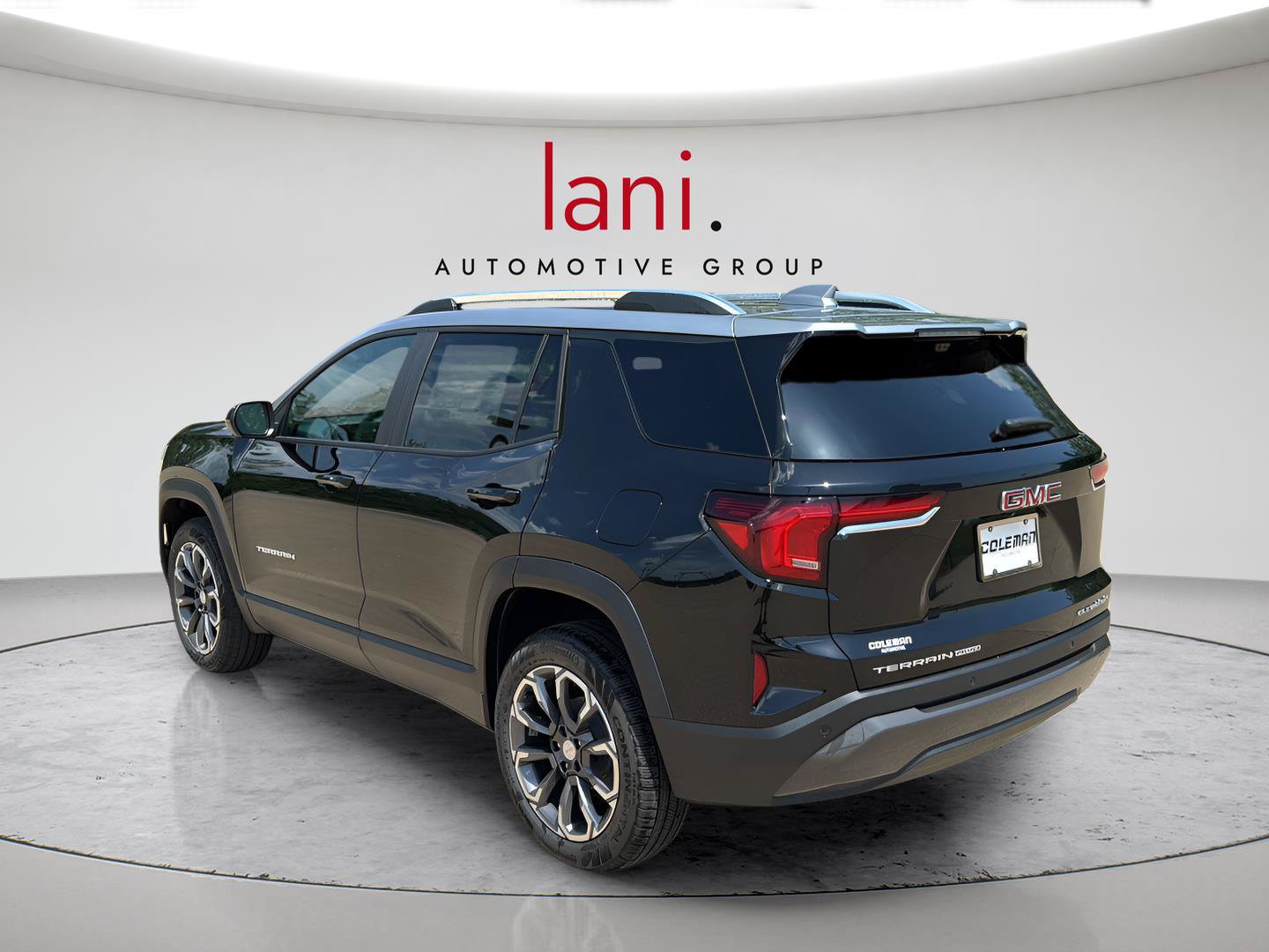 New 2027 GMC Terrain Elevation w/ Elevation Premium Package AWD/4WD image 5