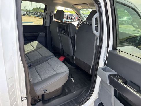 Used 2022 Ford F150 XL w/ Trailer Tow Package image 12