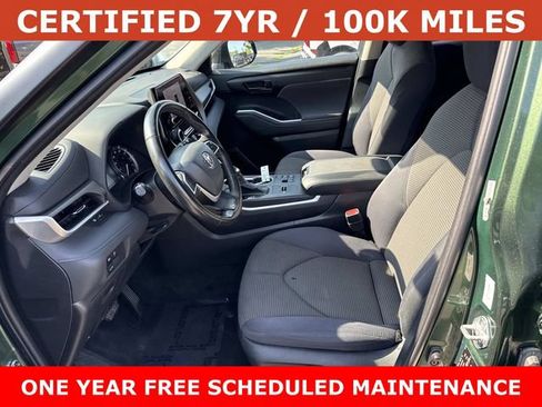 Used 2023 Toyota Highlander LE FWD image 14