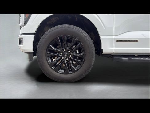 Used 2024 Ford F150 Lariat AWD/4WD image 29