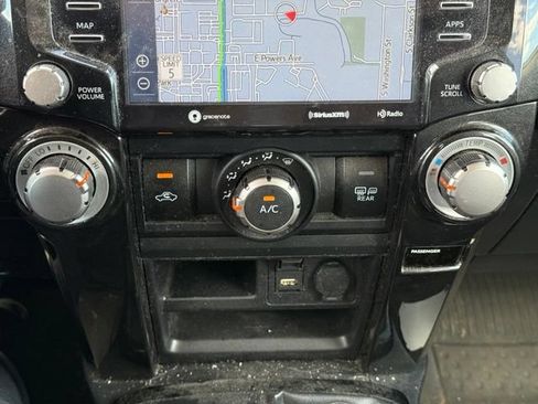 Used 2020 Toyota 4Runner TRD Off-Road Premium w/ Moonroof Package AWD/4WD image 23