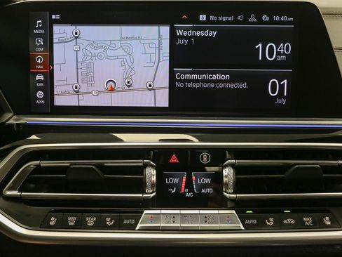 Used 2019 BMW X5 xDrive50i w/ M Sport Package AWD/4WD image 27