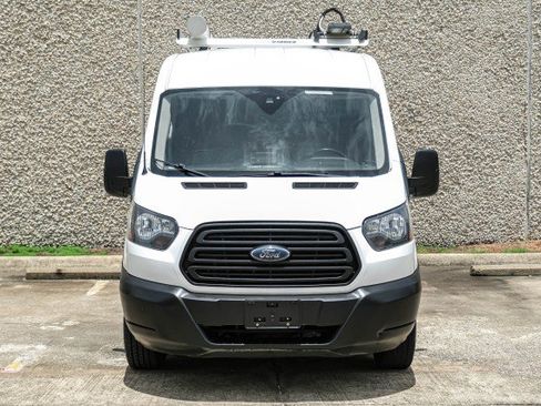 Used 2019 Ford Transit 350 148 Medium Roof RWD image 5