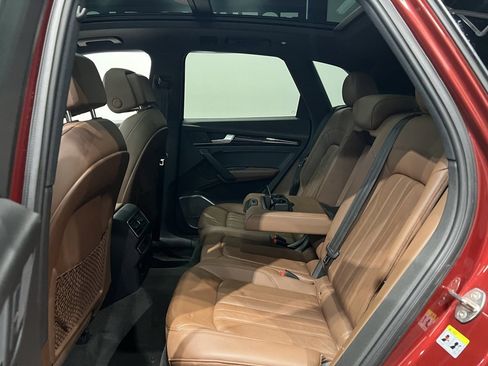 Used 2018 Audi Q5 2.0T Premium image 19