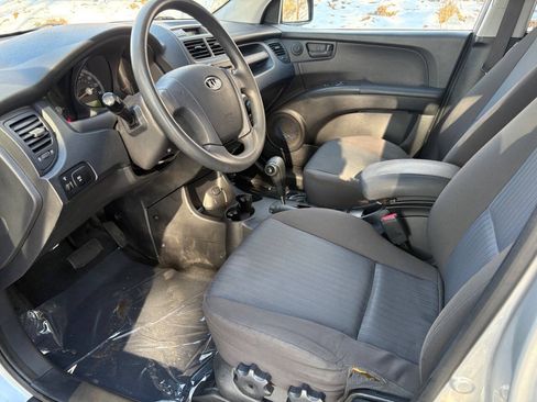 Used 2010 Kia Sportage LX FWD image 13